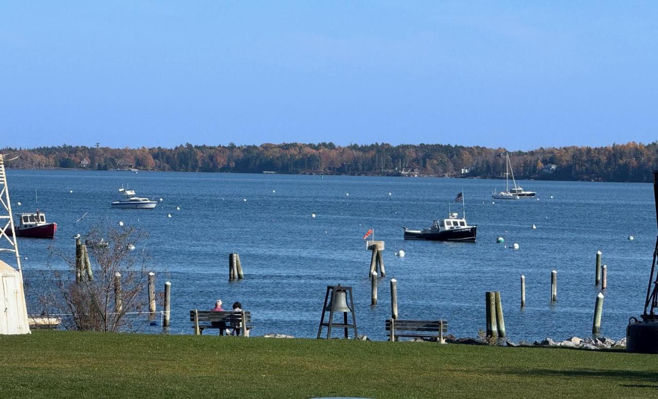 Harborline Hotel Rockland  Me